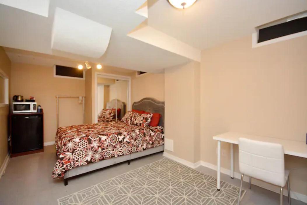 Riz Khan Peaceful Mississauga Home 外观 照片
